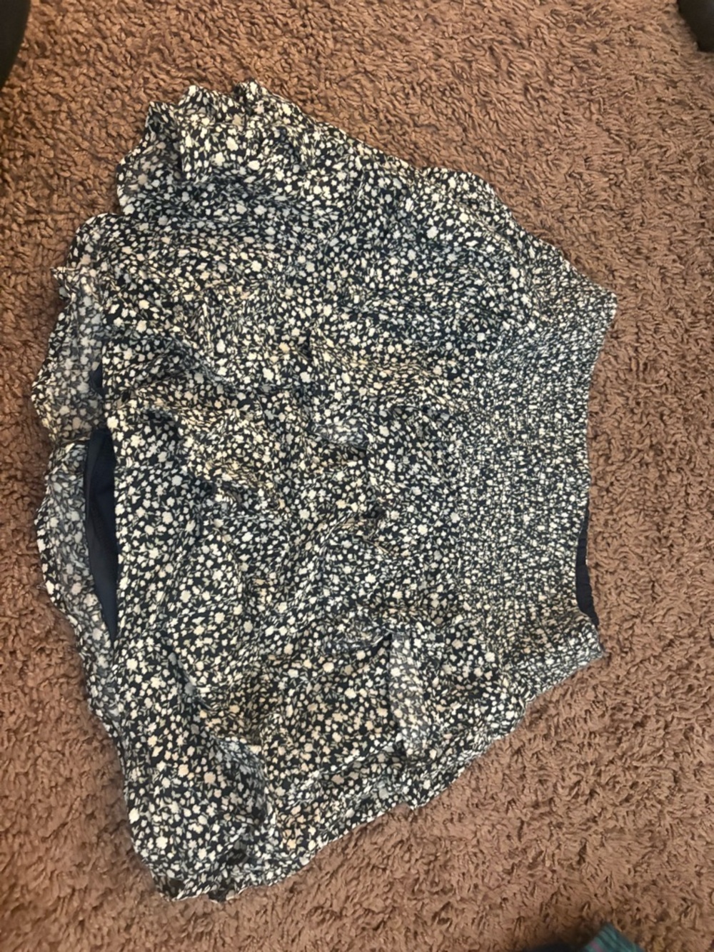 Hollister Navy and White Floral Ruffle Skort